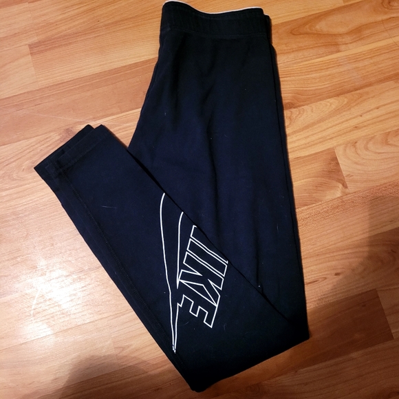 Pants - Nike Sportswear